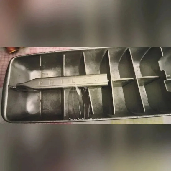 Vintage 70's metal ice cube tray​ - Picture 1 of 2